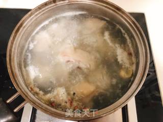猪脚黄豆汤的做法步骤：3