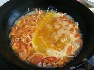 番茄鸡蛋索面汤的做法步骤：4