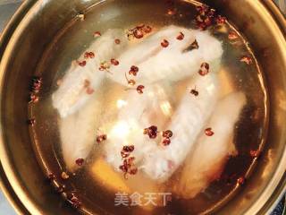 啤酒鸡翅的做法步骤：2