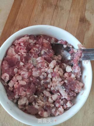 爆炒圆白菜肉末粉丝的做法步骤：4