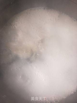 砂锅鱼头汤的做法步骤：4