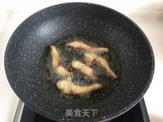 五香熏鱼的做法步骤：8