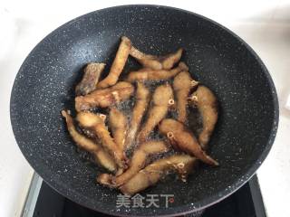 五香熏鱼的做法步骤：9