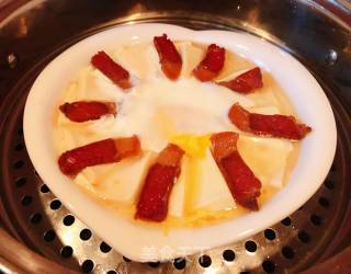 #腊味#腊肉蒸豆腐卧蛋的做法步骤：8