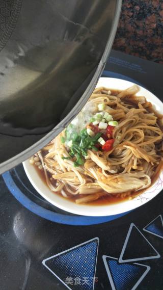 清蒸金针菇的做法步骤：6