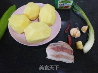 干锅土豆片的做法步骤：1