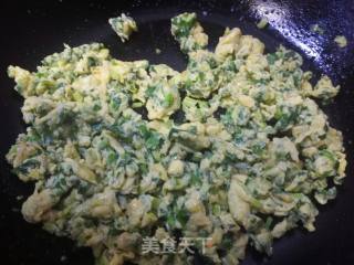 芹菜叶炒鸡蛋的做法步骤：8
