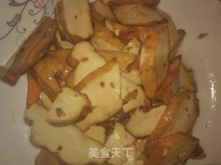 卤肉胡萝卜炒香干的做法步骤：4