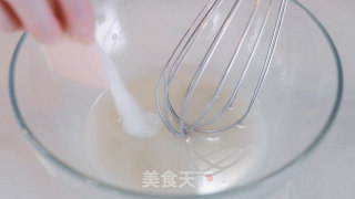 电饭锅蛋糕的做法步骤：1