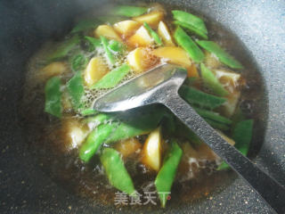 油豆角土豆宽粉的做法步骤：7