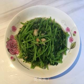 蒜香茼蒿的做法步骤：6