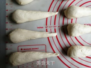 中种醇奶面包卷的做法步骤：8