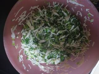 小白菜金针菇水饺的做法步骤：2