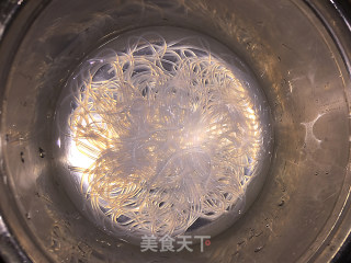 菠菜拌粉丝的做法步骤：3