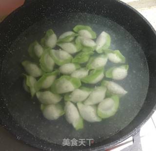 白菜饺子的做法步骤：7