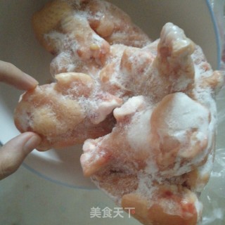 烤鸡腿的做法步骤：1