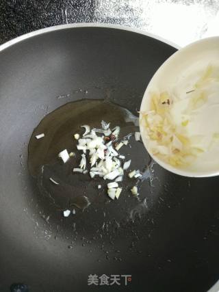 炒合菜的做法步骤：4
