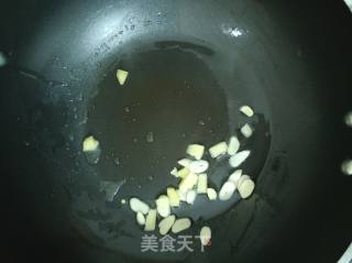 芹菜炒香干的做法步骤：2