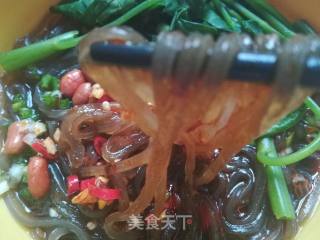 酸辣粉的做法步骤：1