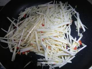 茭瓜丝炒牛肉的做法步骤：7