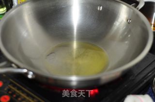 糖醋排骨的做法步骤：3