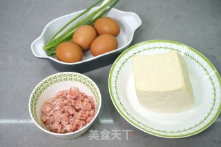 肉末蒸鸡蛋豆腐的做法步骤：1