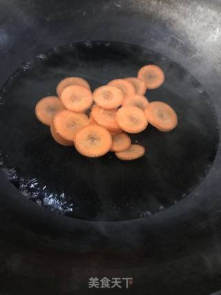 儿童易消化辅食之/焖面豆腐的做法步骤：1
