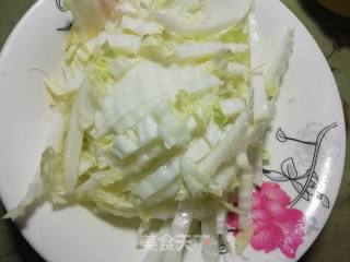 腊肠炒白菜的做法步骤：2