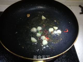 洋葱炒牛蛙的做法步骤：5