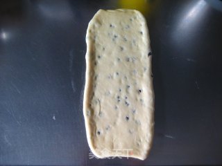黄油蓝莓干面包：有料的面包最美味的做法步骤：8