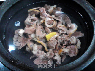 白菜粉丝羊肉煲的做法步骤：6