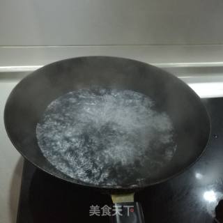 糖醋排骨的做法步骤：2
