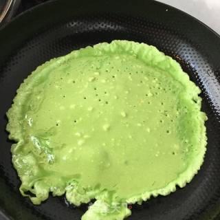 翡翠煎饼鲜虾时蔬卷的做法步骤：18