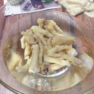 泡椒凤爪的做法步骤：5