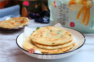 烫面起酥葱油饼的做法步骤：16