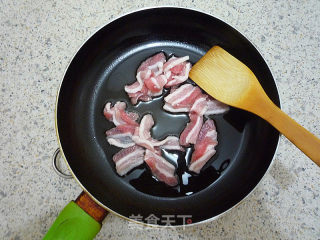 白菜木耳炒肉片的做法步骤：6