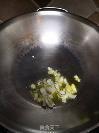 上汤鸡毛菜的做法步骤：2