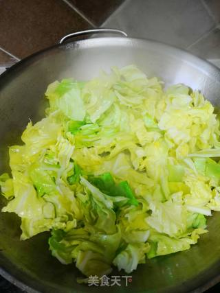 手撕圆白菜的做法步骤：3