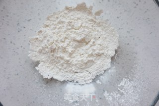 不开裂不塌陷戚风杯子蛋糕的做法步骤：1