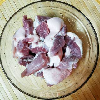 小钵蒸肉的做法步骤：1
