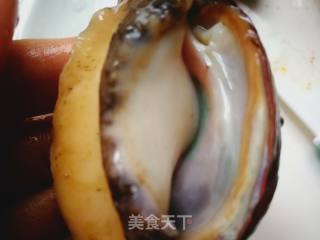 #团圆饭#蒜蓉粉丝蒸鲍鱼的做法步骤：1