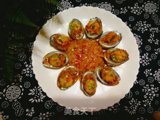 #团圆饭#蒜蓉粉丝蒸鲍鱼的做法步骤：18