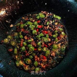 豆豉肉末炒青椒的做法步骤：7