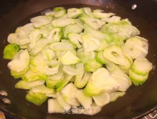 #年夜饭#腊肉炒儿菜#腊味#的做法步骤：5