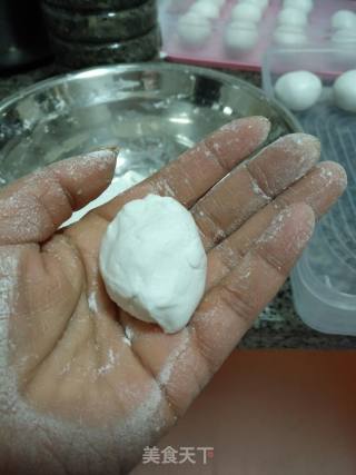 蜜饯芝麻花生汤圆的做法步骤：19