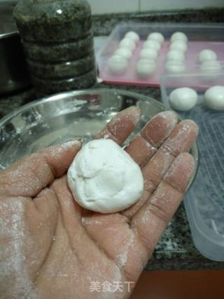 蜜饯芝麻花生汤圆的做法步骤：22