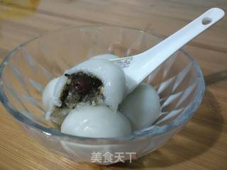 蜜饯芝麻花生汤圆的做法步骤：25