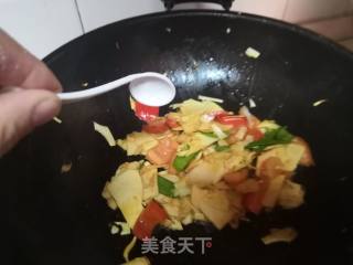 荷兰豆炒冬笋的做法步骤：4