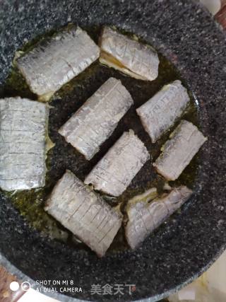 红烧带鱼的做法步骤：4