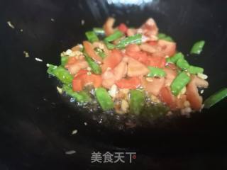荷兰豆炒油豆腐的做法步骤：3